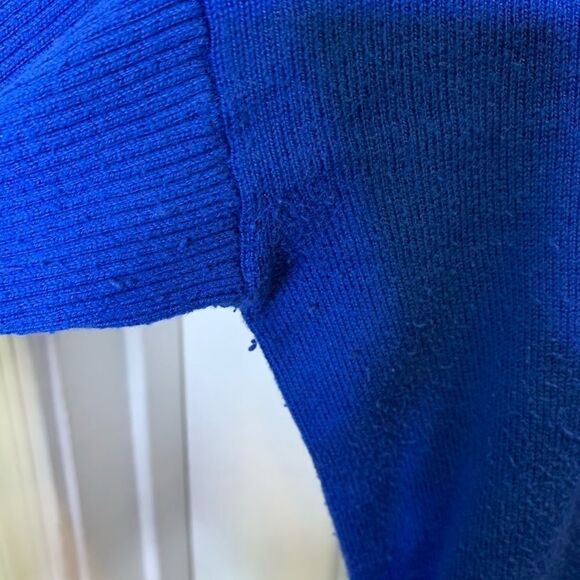 Chaus New York Blue Top Silver Shoulder Accents - Picture 7 of 10